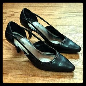 NWT Karat style Naturalizer pumps